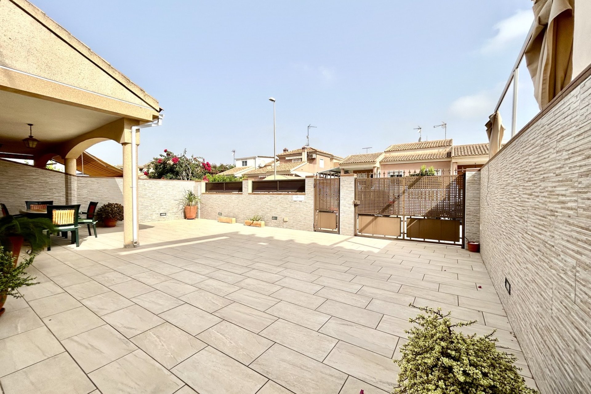 Resale - Town House -
Torre de la Horadada - Costa Blanca