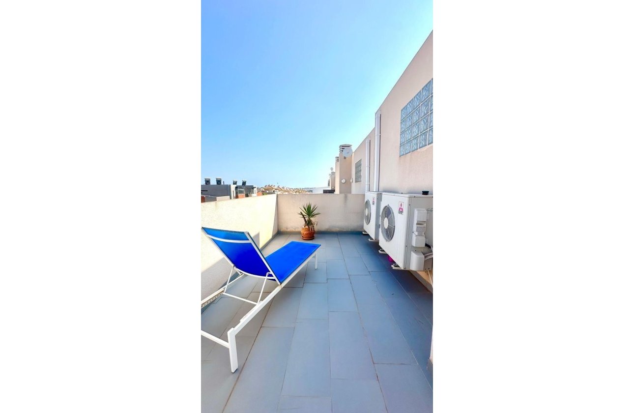 Resale - Town House -
Torrevieja - Aguas Nuevas