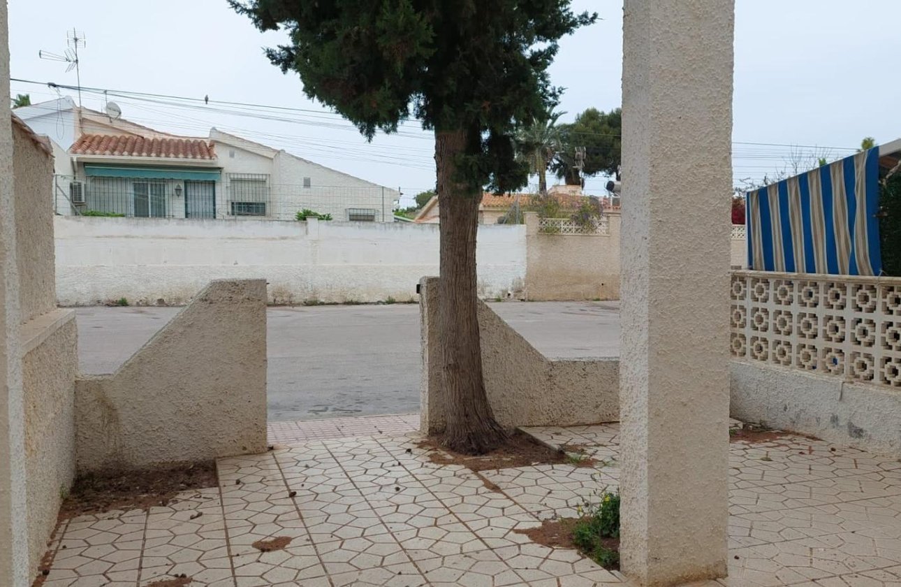 Resale - Town House -
Torrevieja - Aguas Nuevas