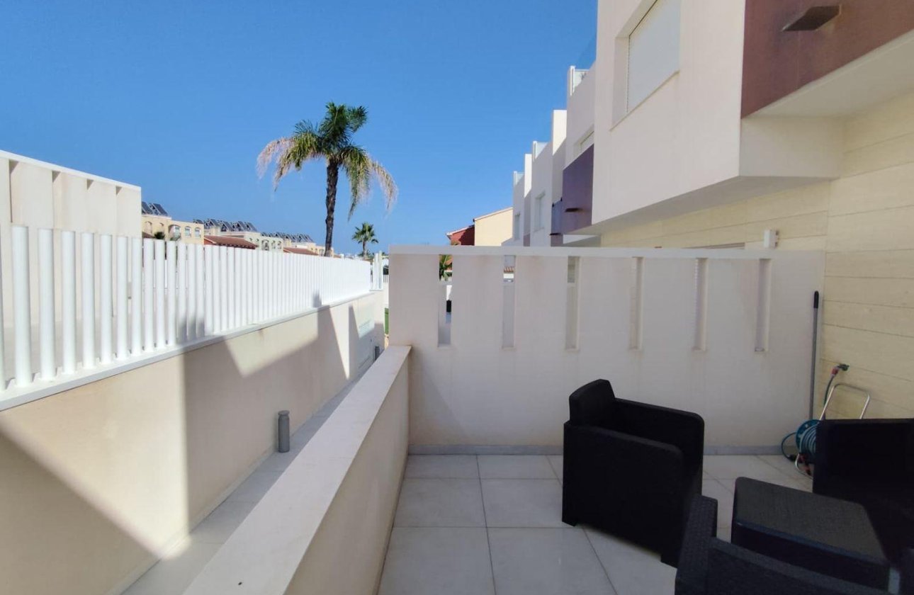 Resale - Town House -
Torrevieja - Aguas Nuevas