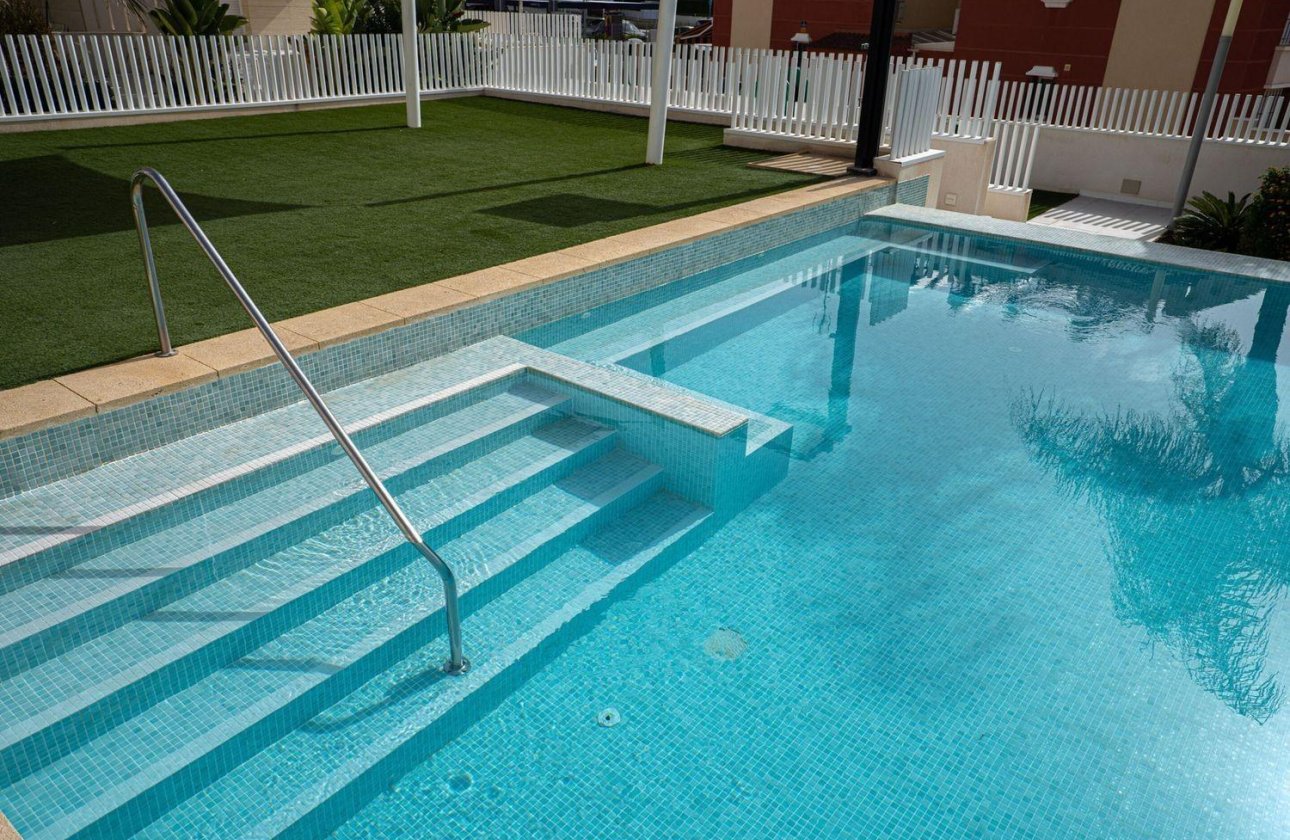 Resale - Town House -
Torrevieja - Aguas Nuevas