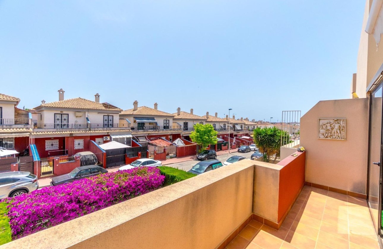 Resale - Town House -
Torrevieja - Aguas Nuevas