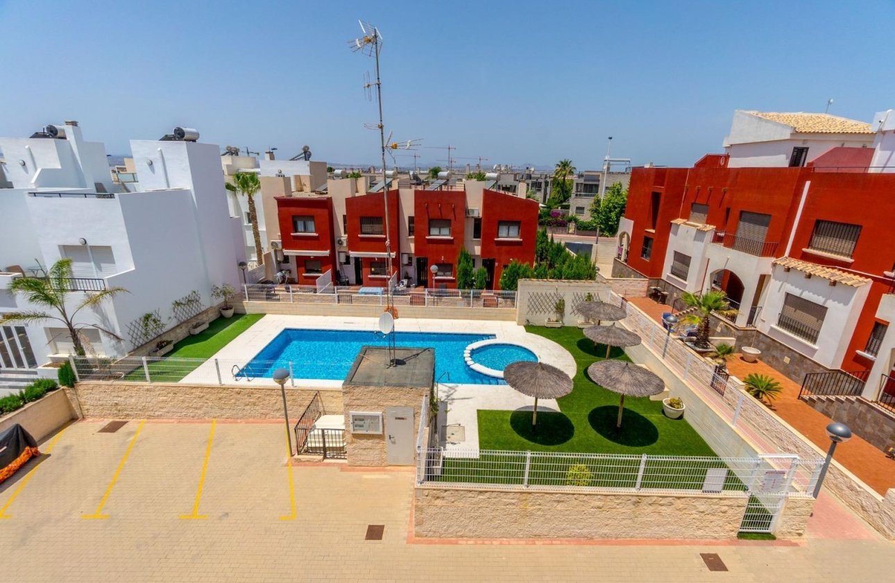 Resale - Town House -
Torrevieja - Aguas Nuevas