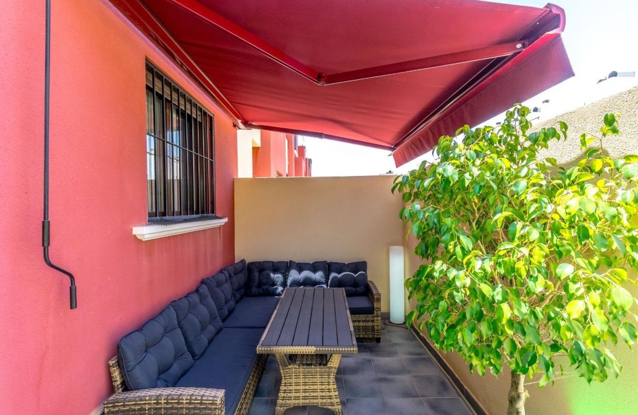 Resale - Town House -
Torrevieja - Aguas Nuevas