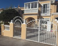 Resale - Town House -
Torrevieja - Aguas Nuevas