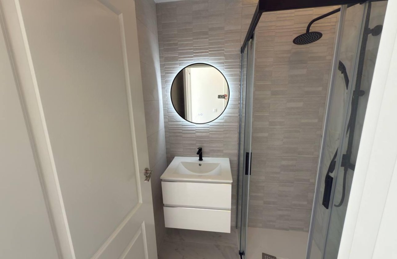 Resale - Town House -
Torrevieja - Aguas Nuevas