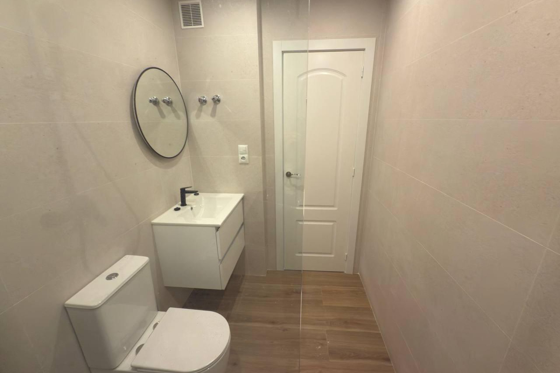 Resale - Town House -
Torrevieja - Aguas Nuevas