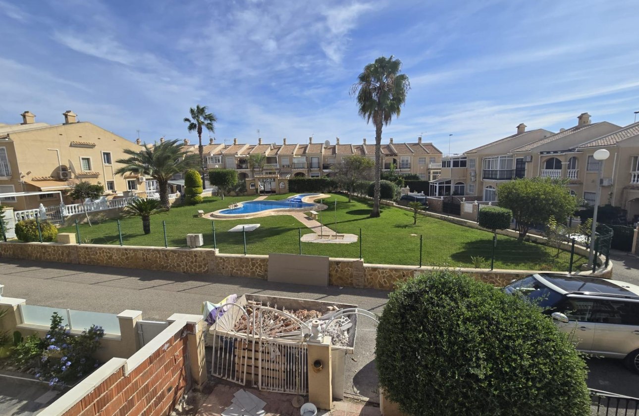 Resale - Town House -
Torrevieja - Aguas Nuevas