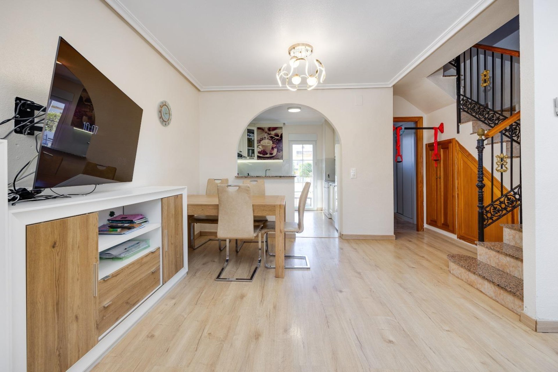 Resale - Town House -
Torrevieja - Aguas Nuevas