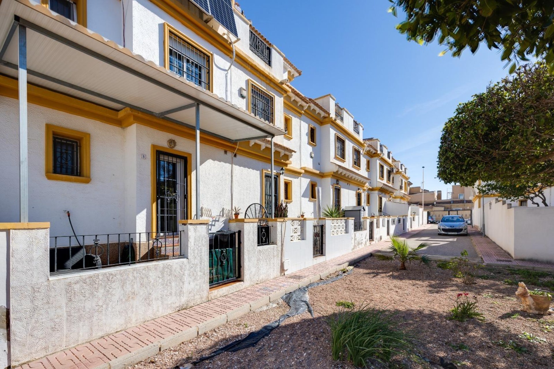 Resale - Town House -
Torrevieja - Aguas Nuevas