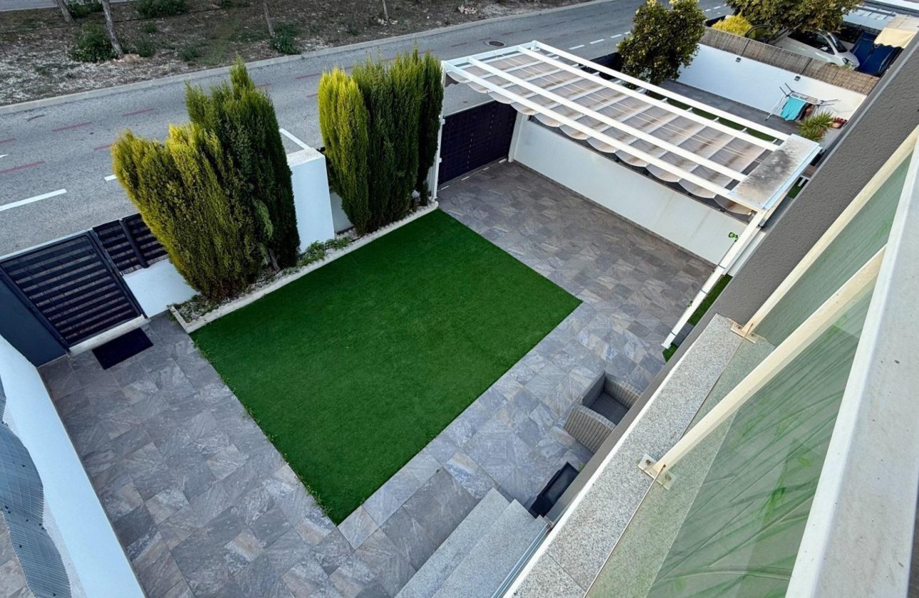 Resale - Town House -
Torrevieja - Aguas Nuevas
