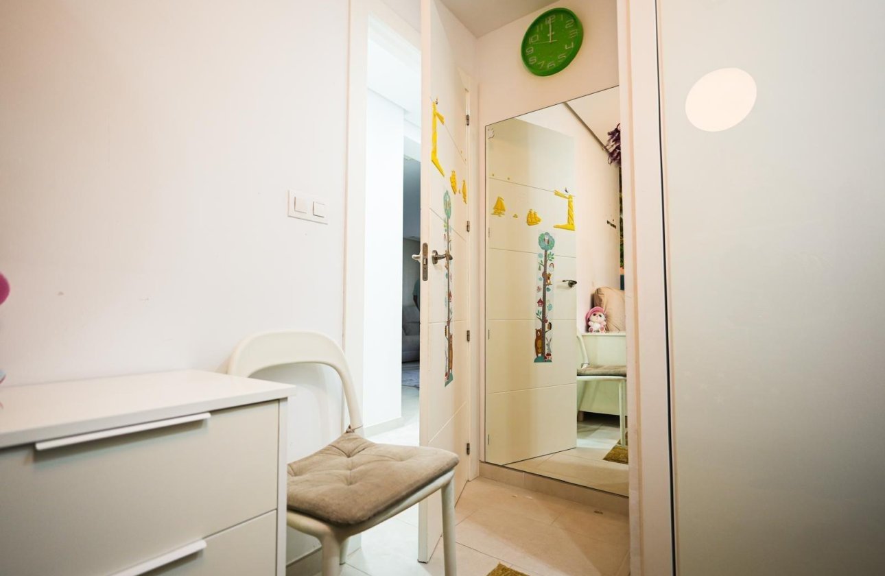 Resale - Town House -
Torrevieja - Aguas Nuevas