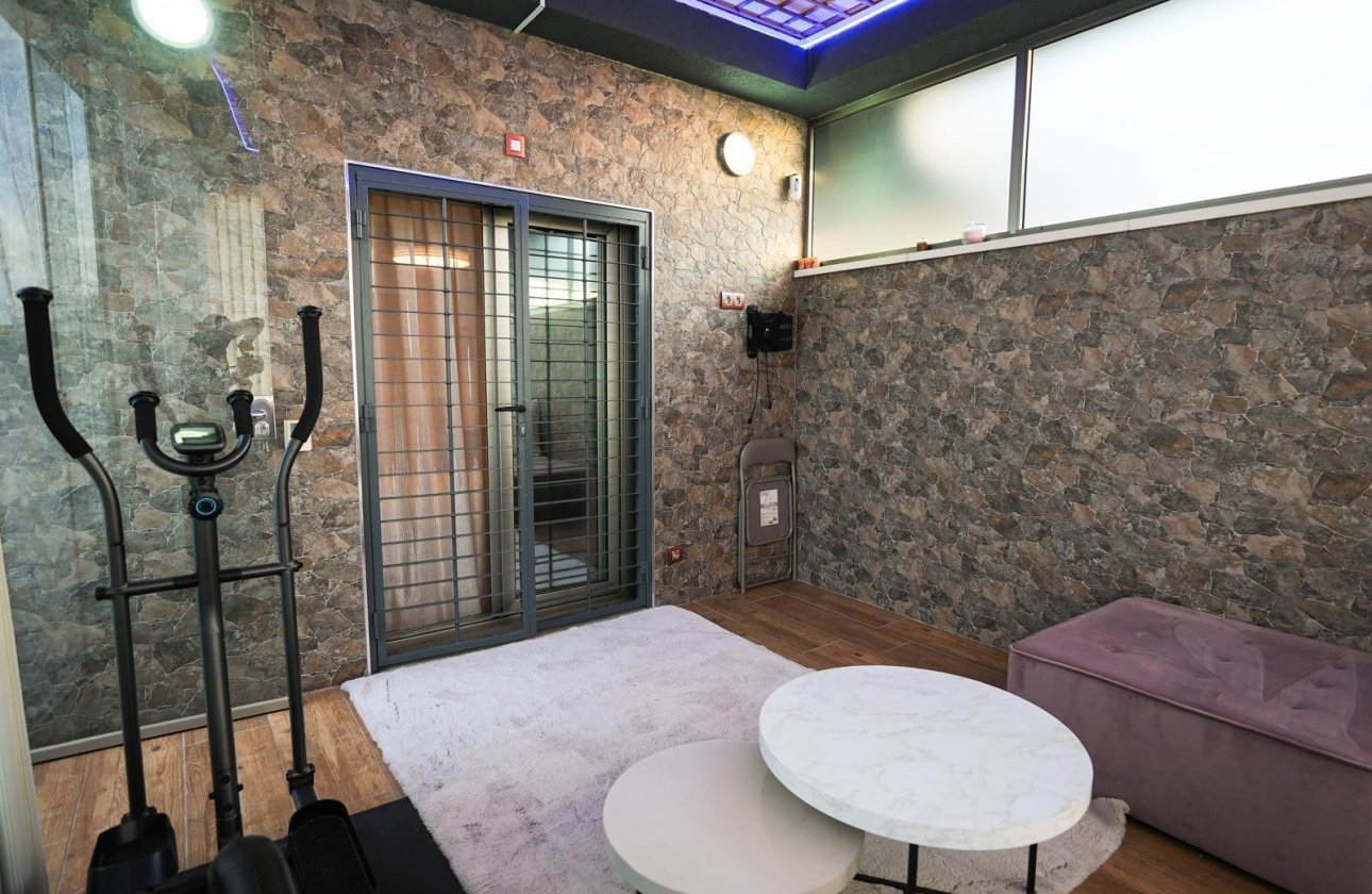 Resale - Town House -
Torrevieja - Aguas Nuevas