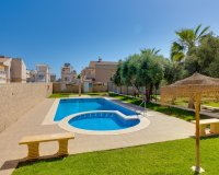 Resale - Town House -
Torrevieja - Aguas Nuevas