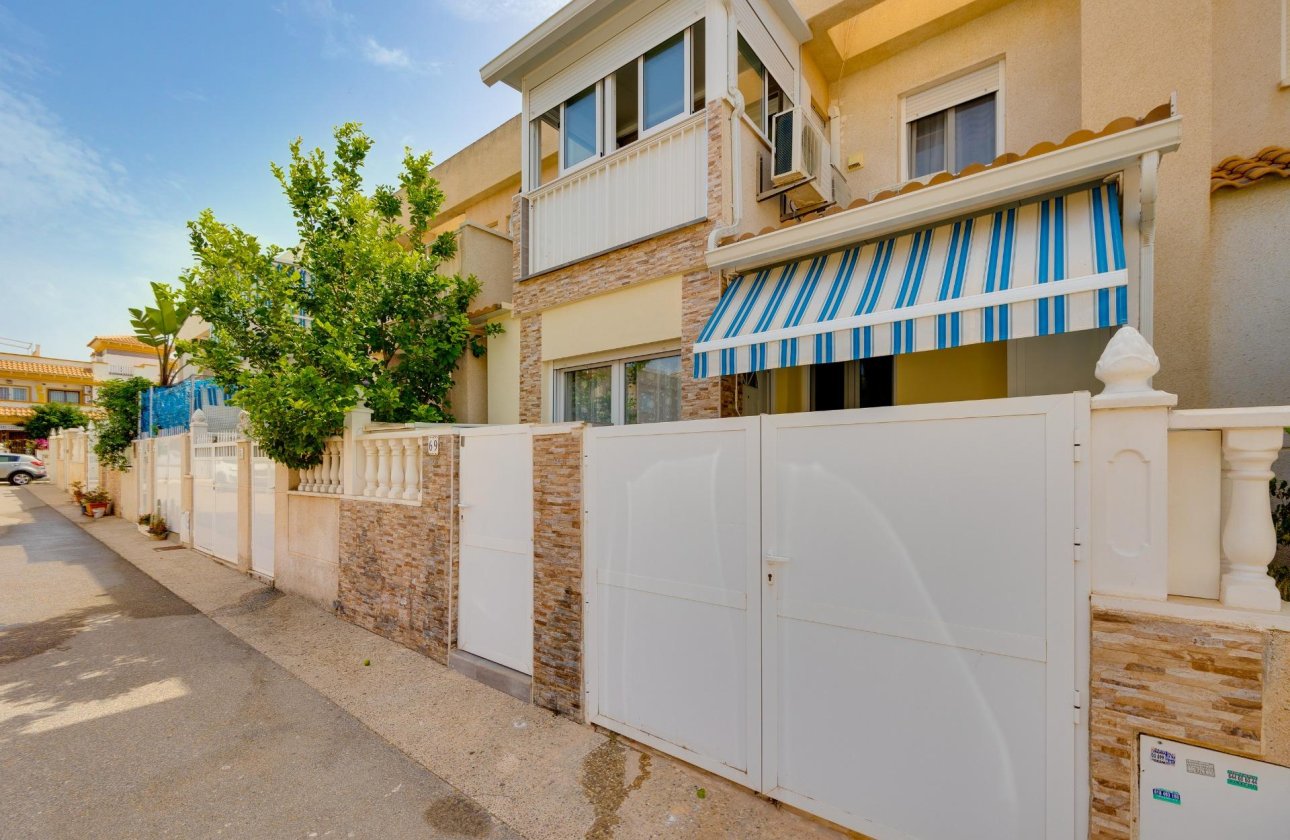 Resale - Town House -
Torrevieja - Aguas Nuevas