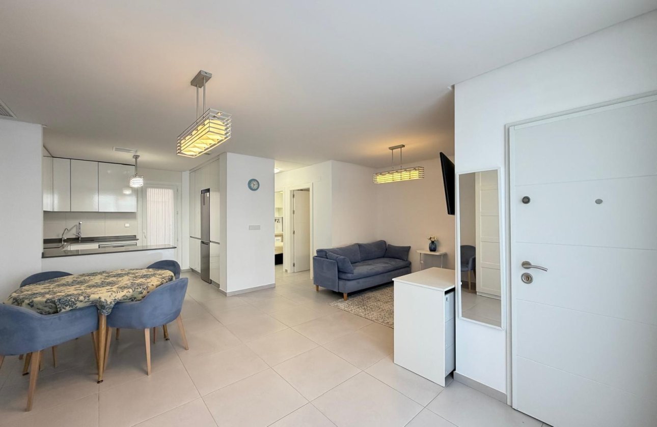 Resale - Town House -
Torrevieja - Aguas Nuevas