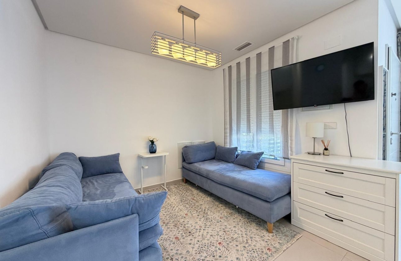 Resale - Town House -
Torrevieja - Aguas Nuevas