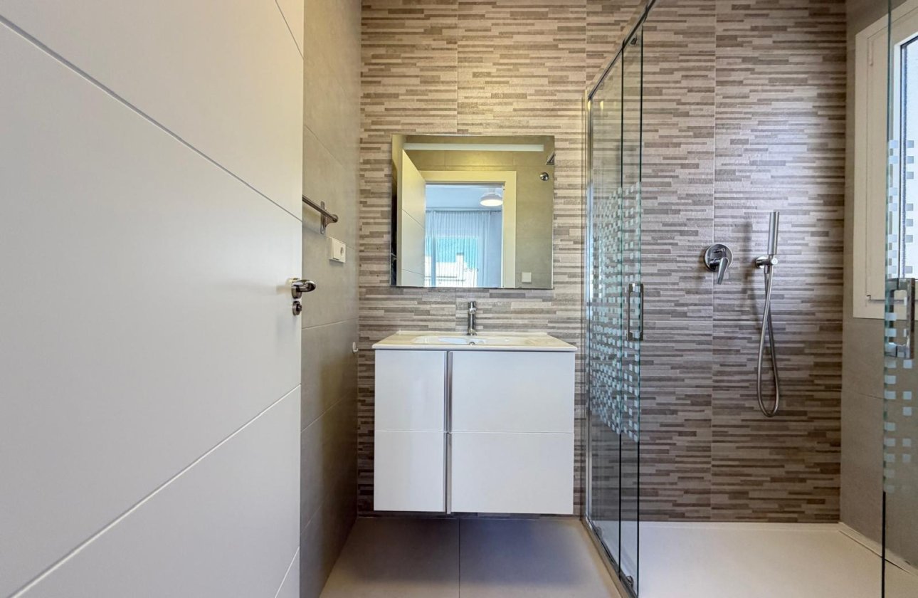 Resale - Town House -
Torrevieja - Aguas Nuevas