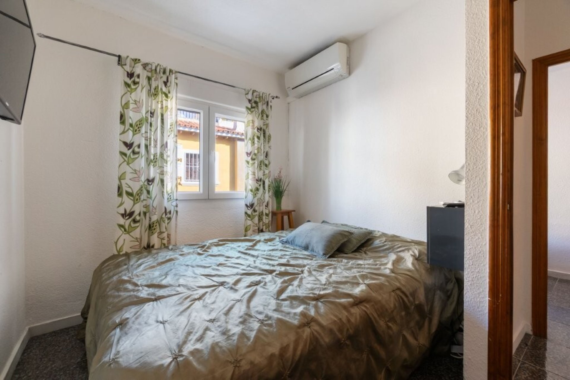 Resale - Town House -
Torrevieja - Cabo Cervera