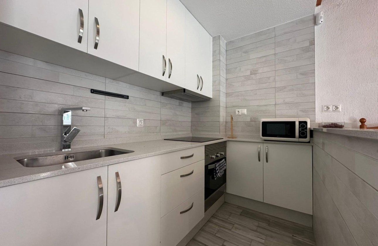 Resale - Town House -
Torrevieja - Cabo Cervera