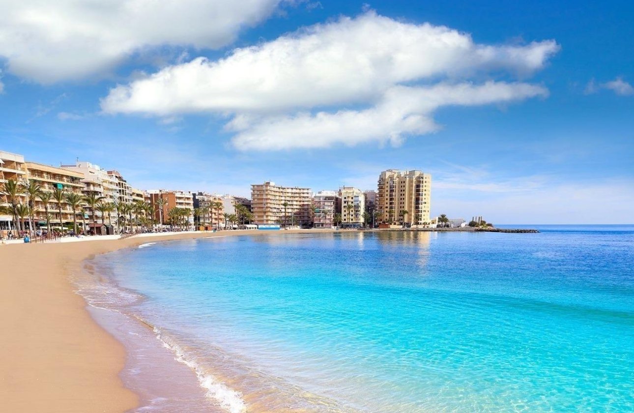 Resale - Town House -
Torrevieja - Cabo Cervera