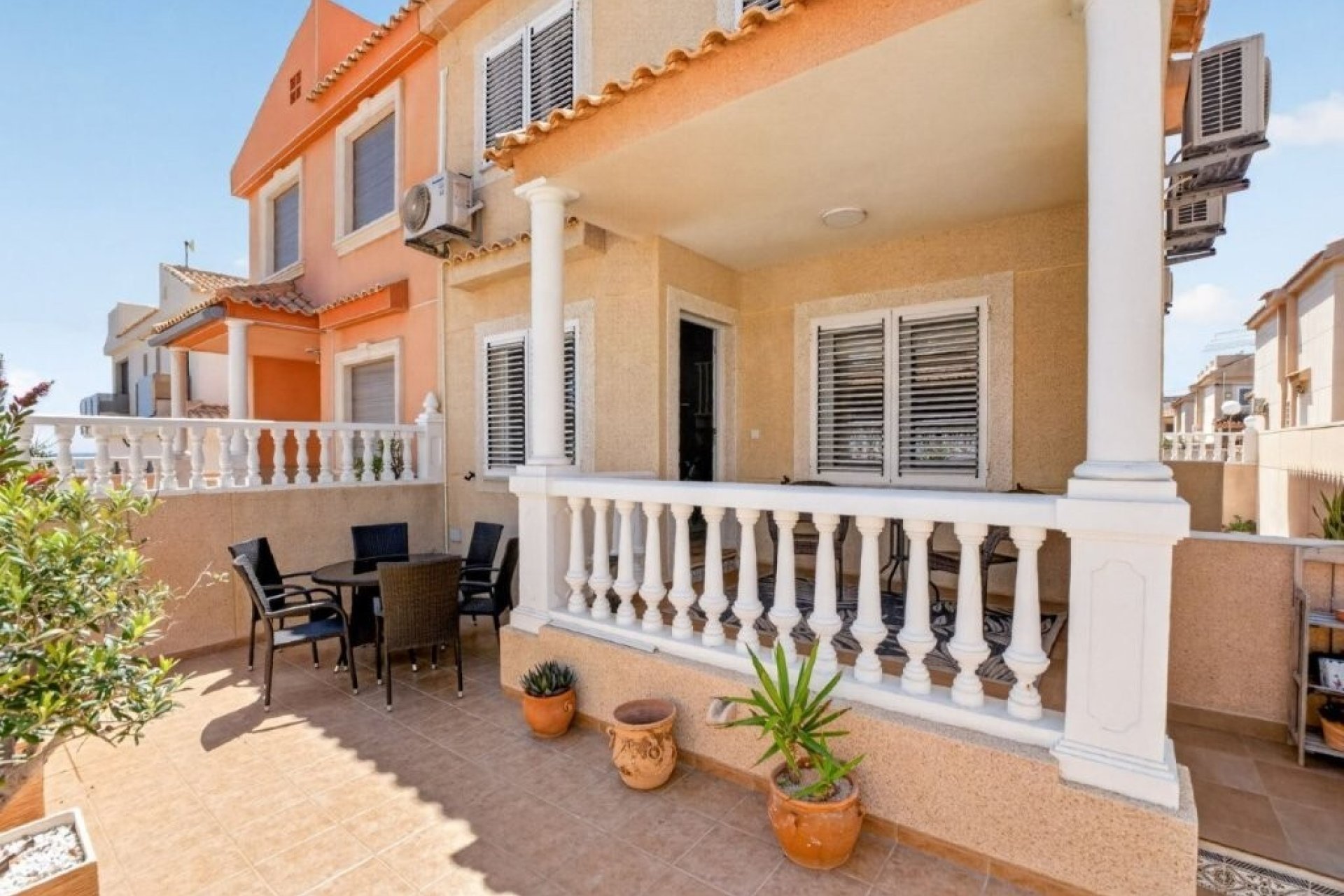 Resale - Town House -
Torrevieja - Cabo Cervera