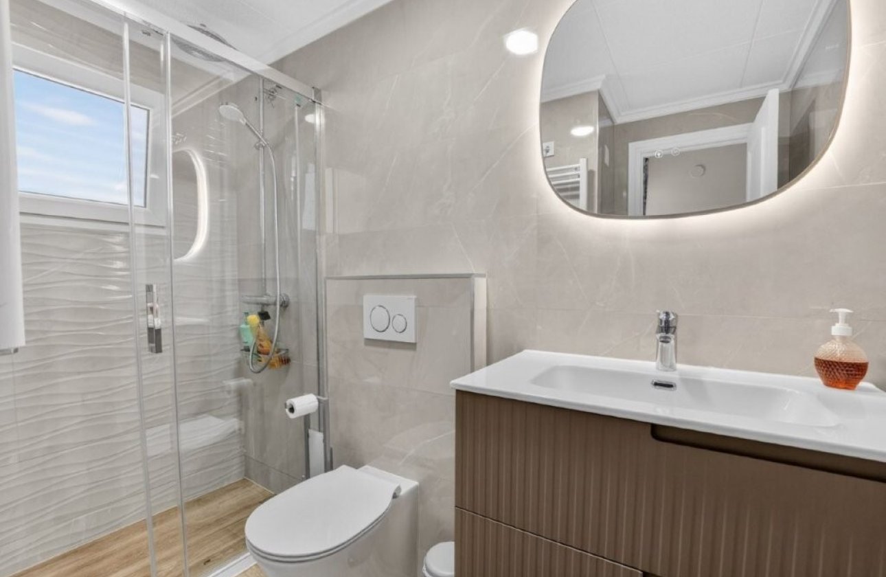 Resale - Town House -
Torrevieja - Cabo Cervera