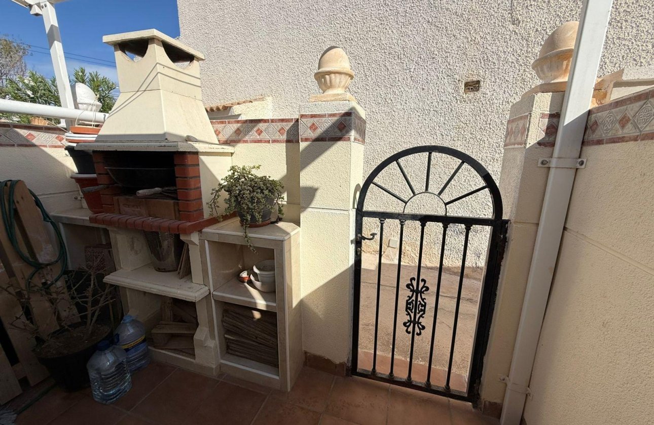 Resale - Town House -
Torrevieja - Calas Blanca