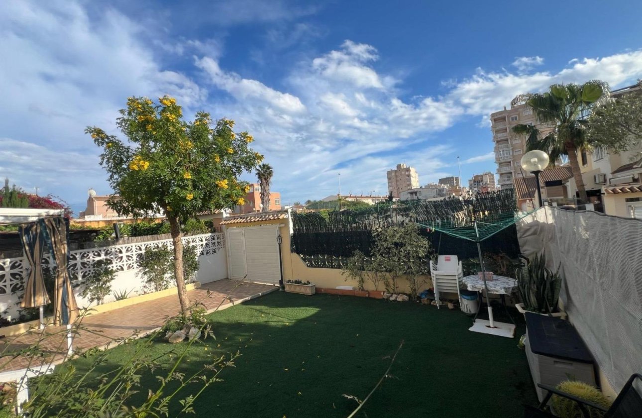 Resale - Town House -
Torrevieja - Calas Blanca