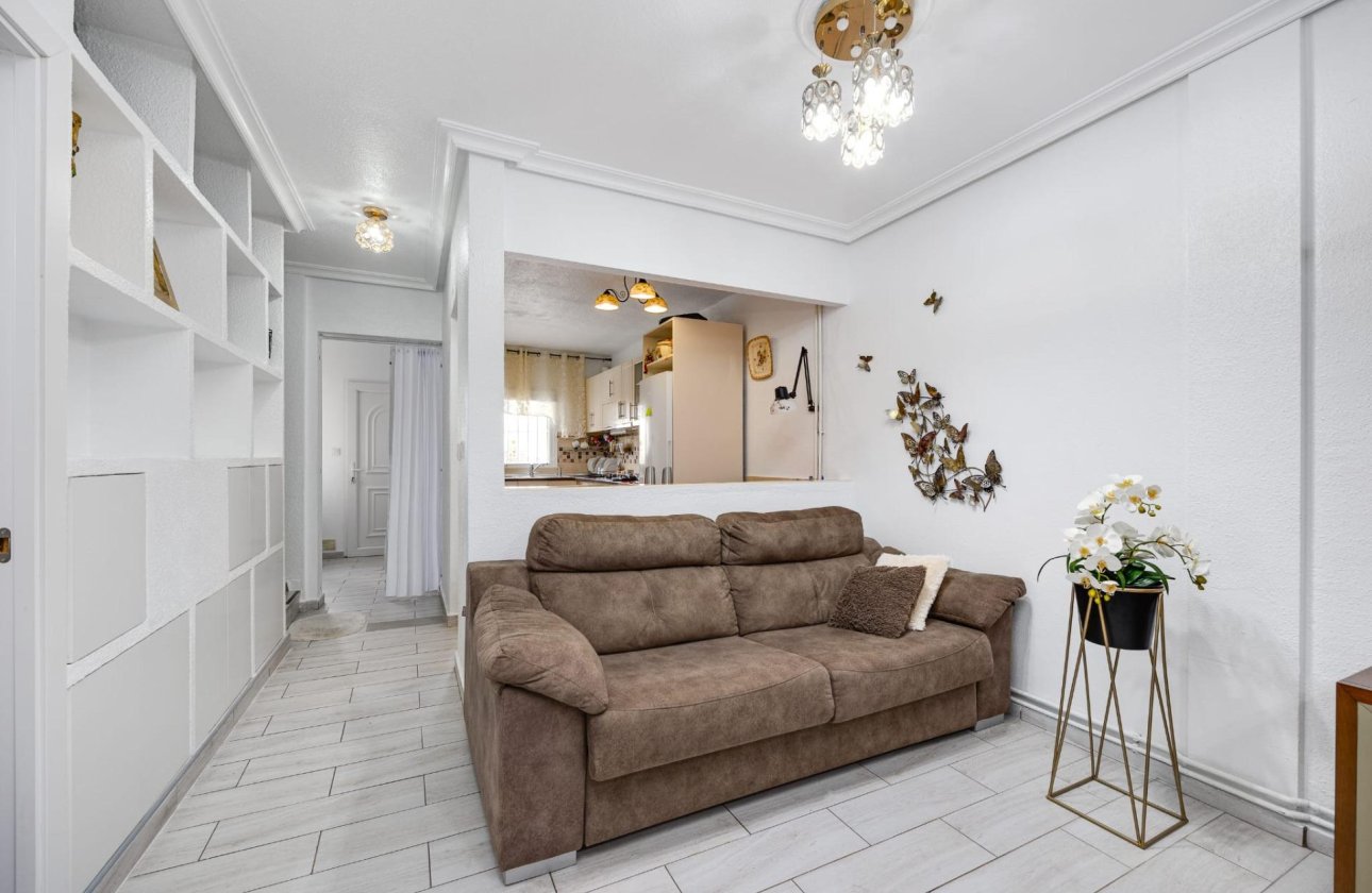 Resale - Town House -
Torrevieja - Calas Blanca