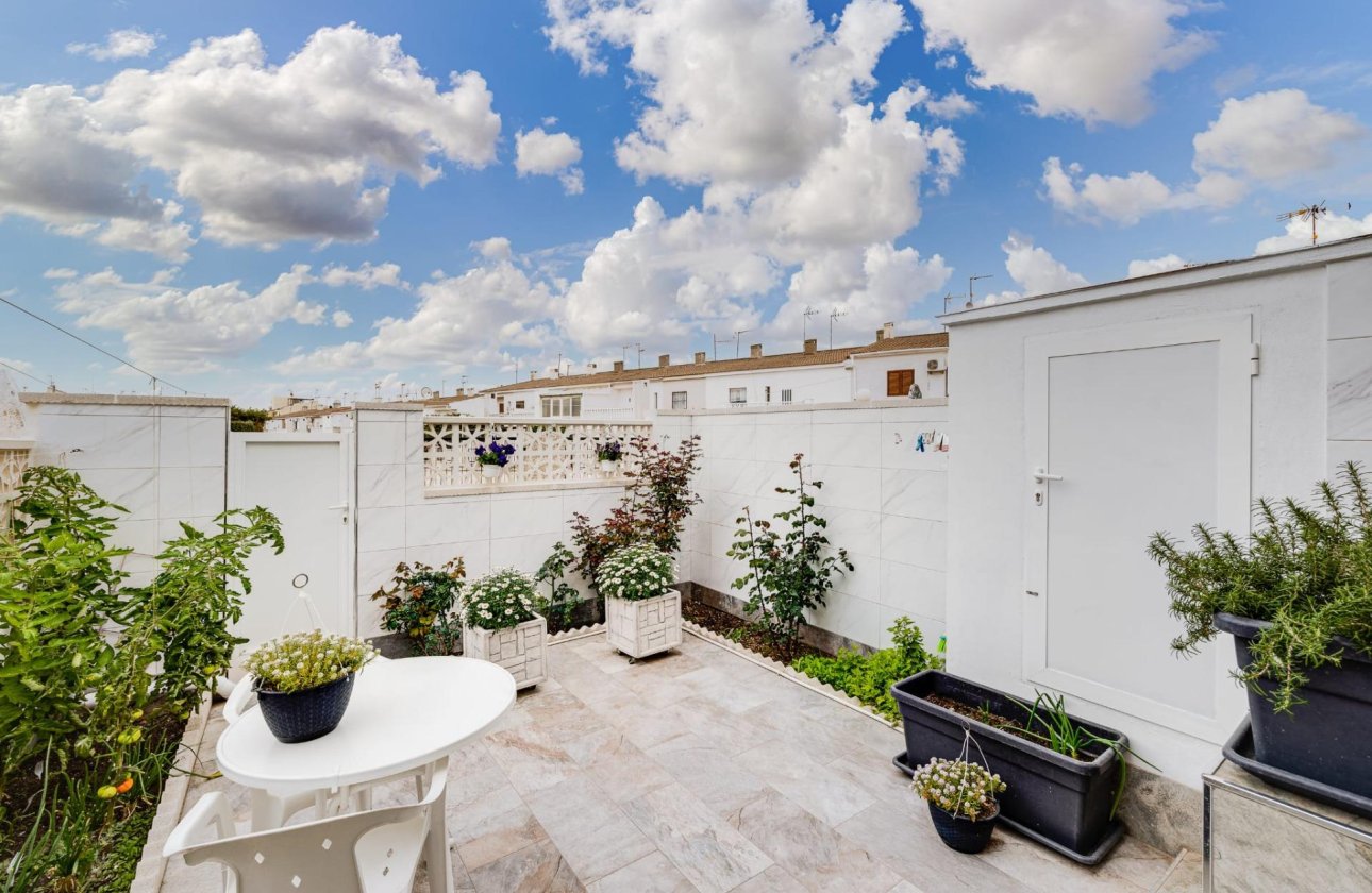Resale - Town House -
Torrevieja - Calas Blanca