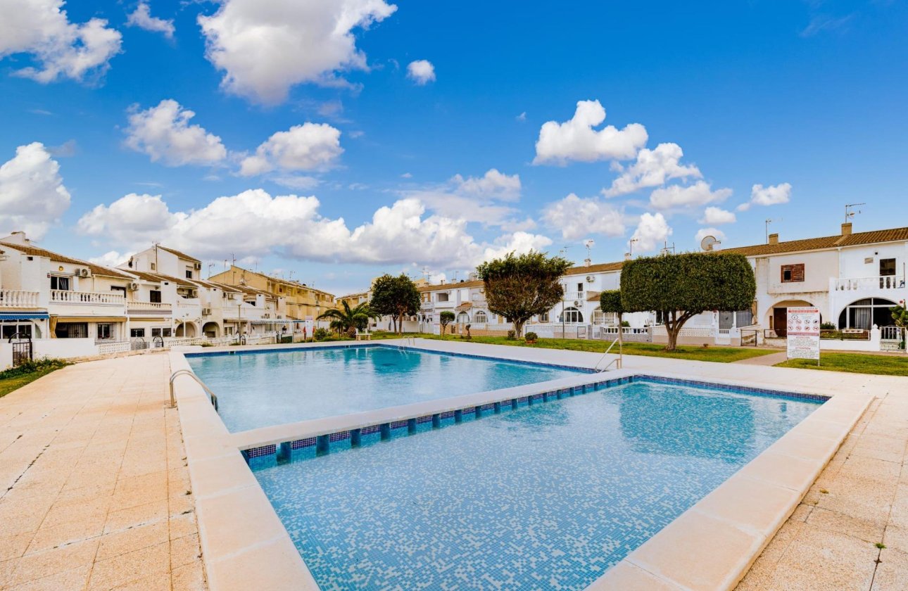 Resale - Town House -
Torrevieja - Calas Blanca