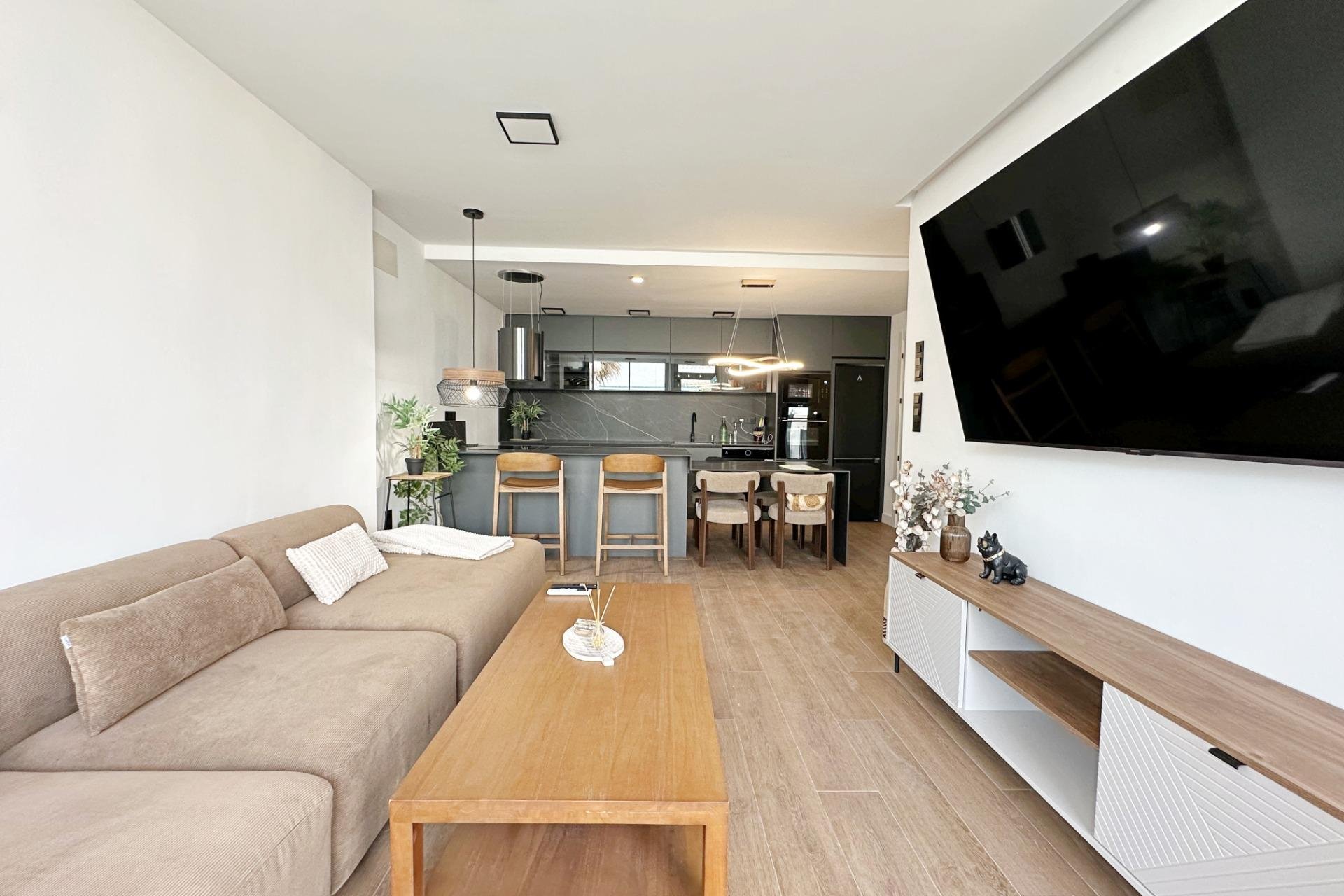 Resale - Town House -
Torrevieja - Calas Blanca