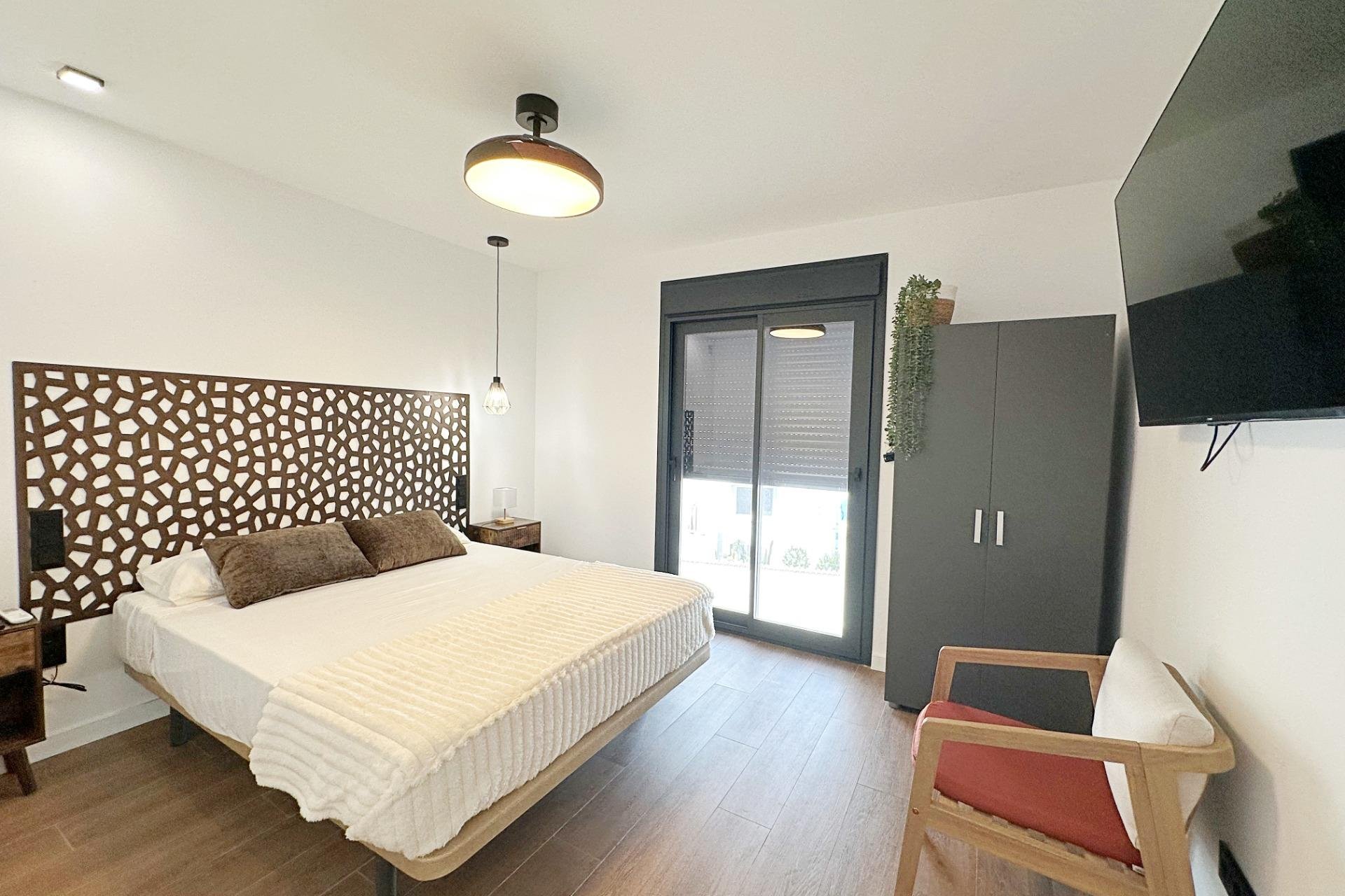 Resale - Town House -
Torrevieja - Calas Blanca