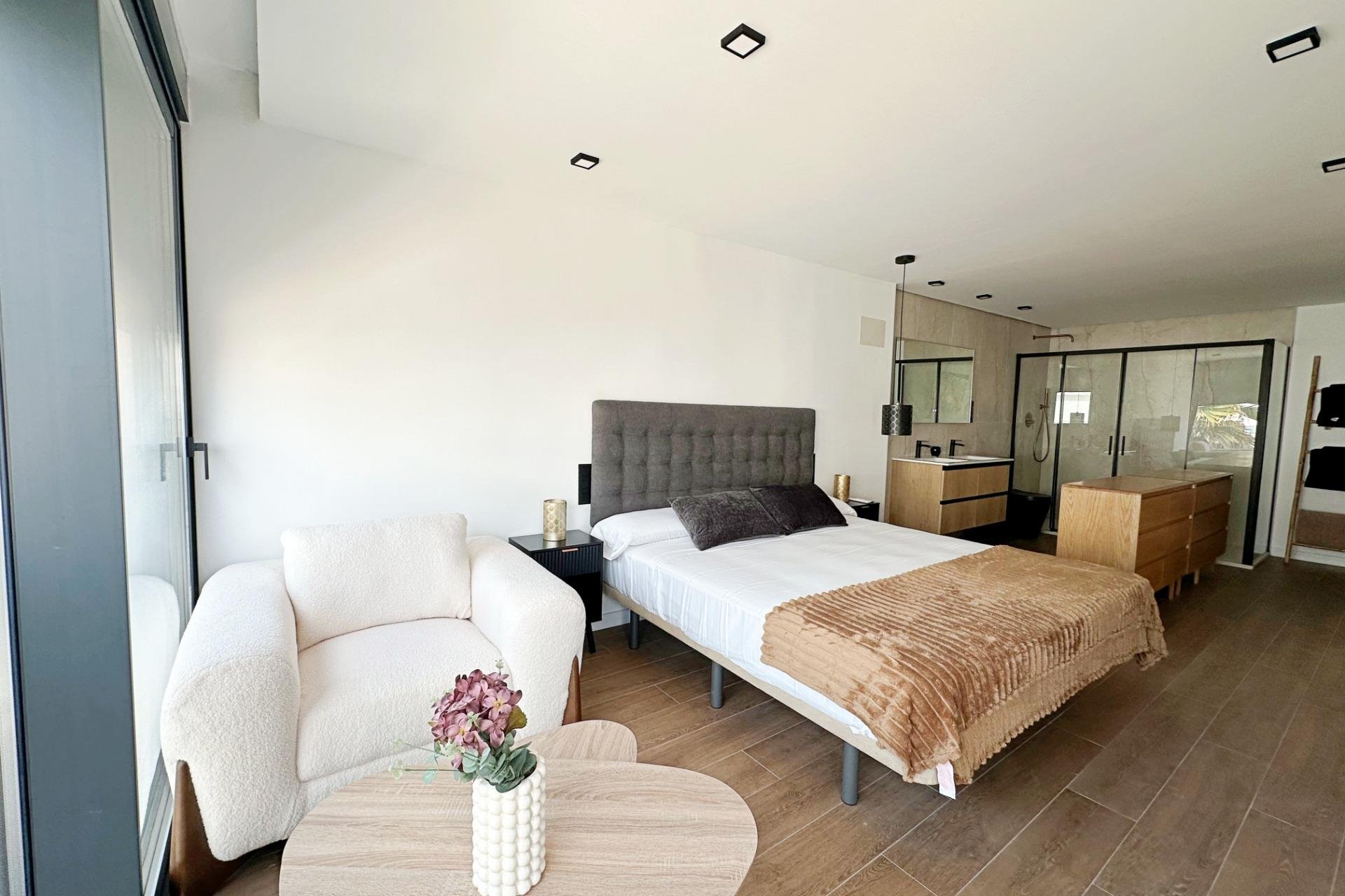 Resale - Town House -
Torrevieja - Calas Blanca