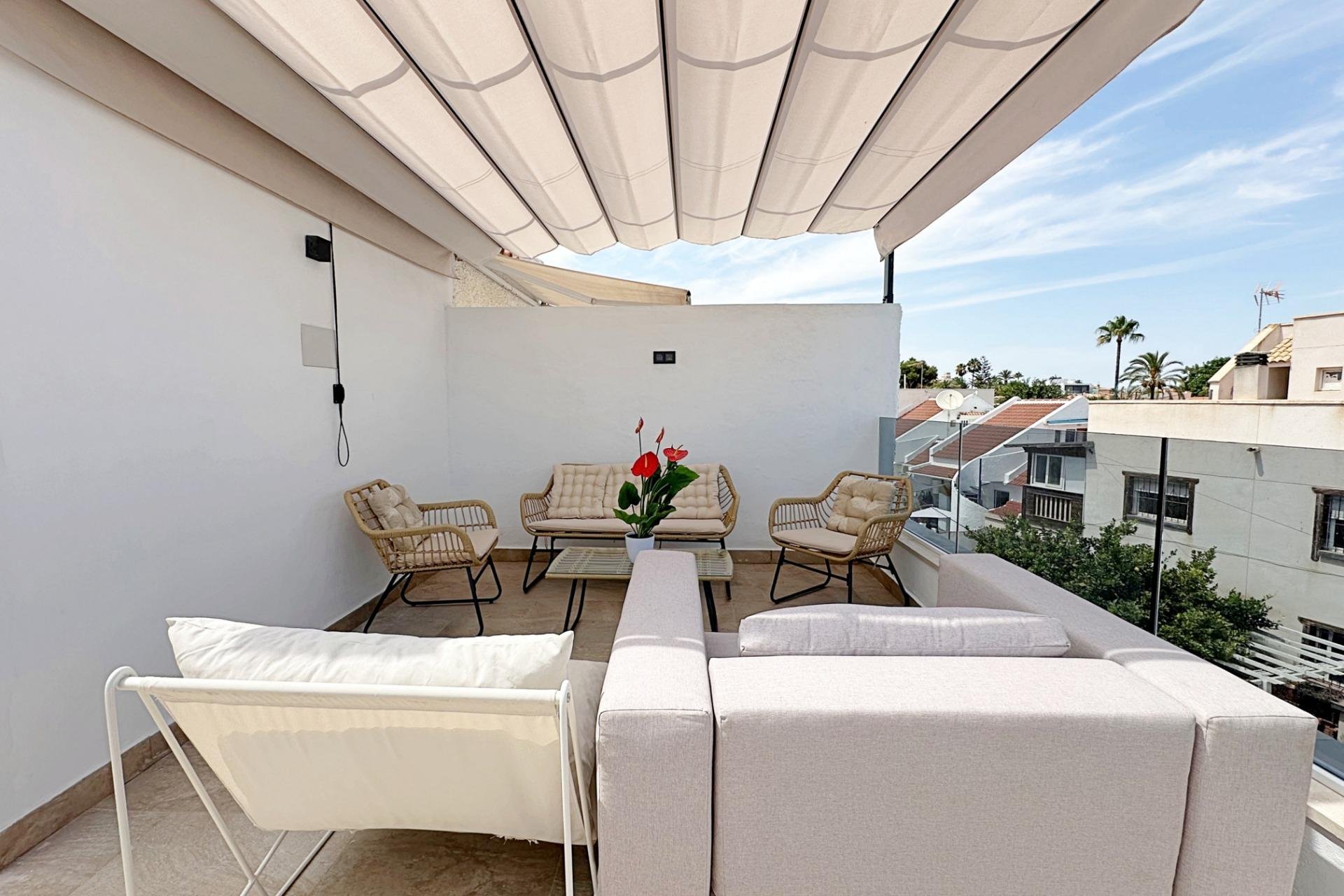 Resale - Town House -
Torrevieja - Calas Blanca