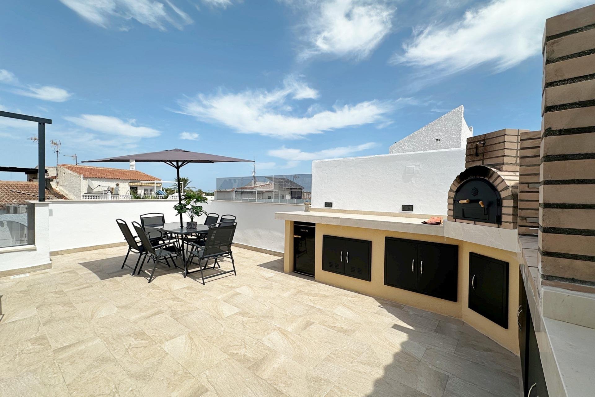 Resale - Town House -
Torrevieja - Calas Blanca