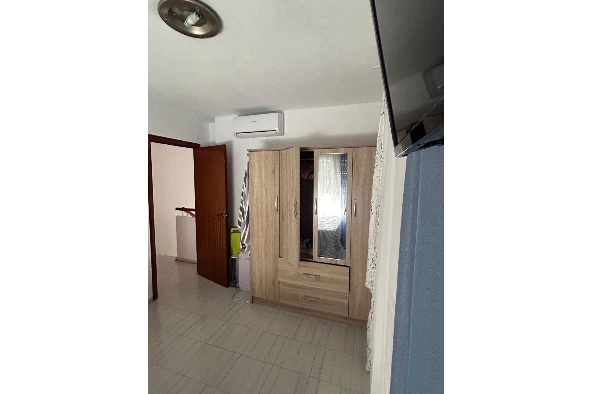 Resale - Town House -
Torrevieja - Centro