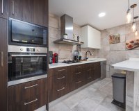 Resale - Town House -
Torrevieja - Centro