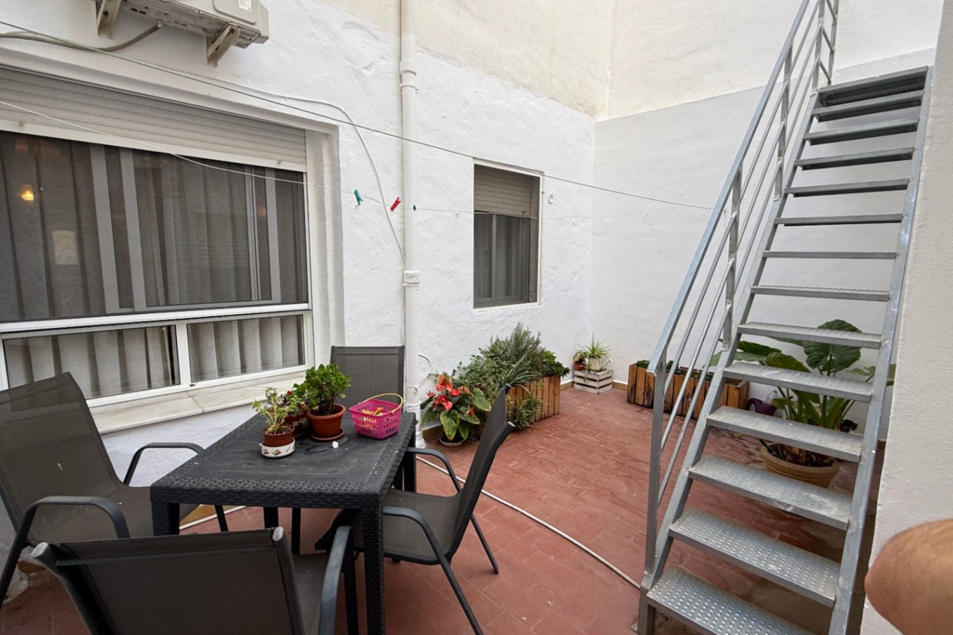 Resale - Town House -
Torrevieja - Costa Blanca