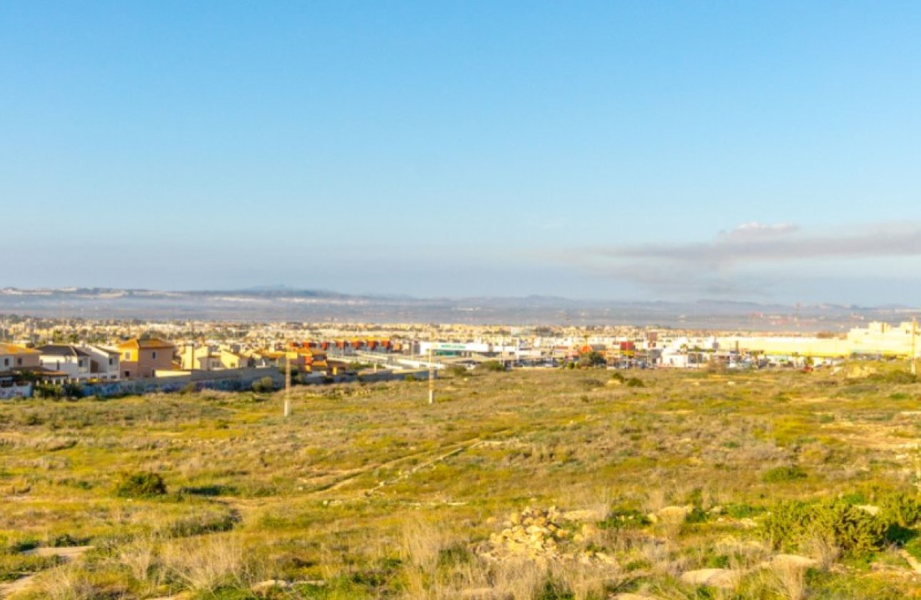 Resale - Town House -
Torrevieja - Costa Blanca