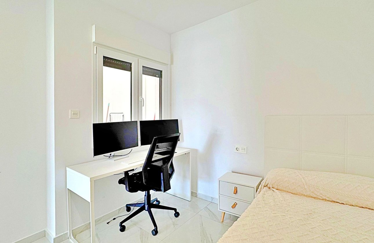 Resale - Town House -
Torrevieja - Costa Blanca