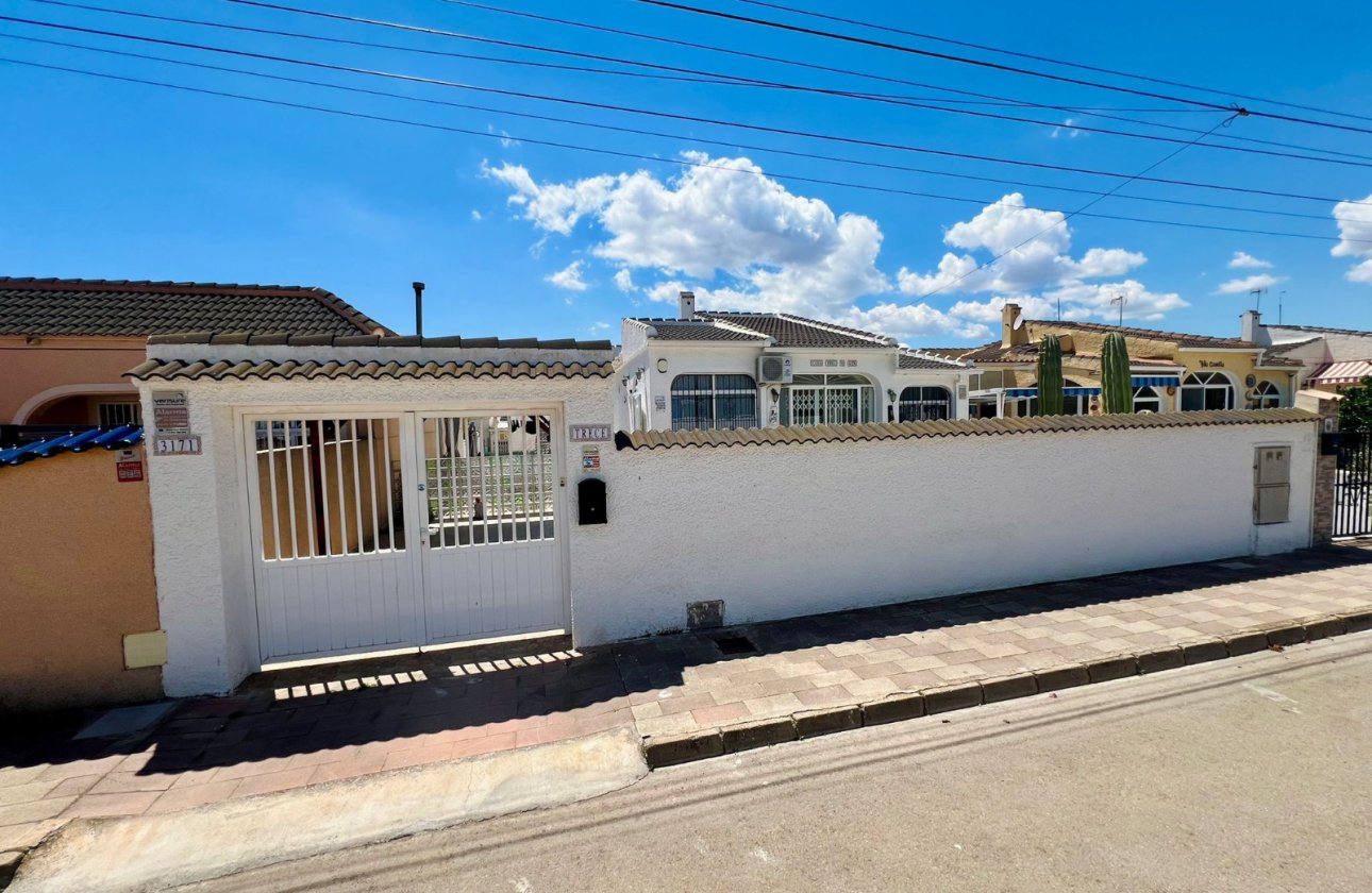 Resale - Town House -
Torrevieja - Costa Blanca