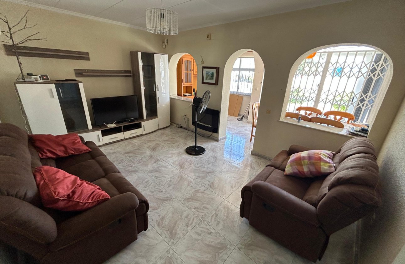 Resale - Town House -
Torrevieja - Costa Blanca