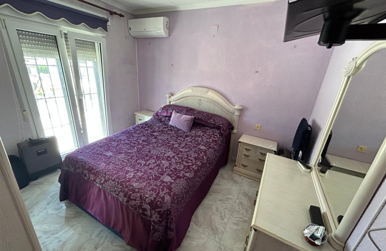 Resale - Town House -
Torrevieja - Costa Blanca