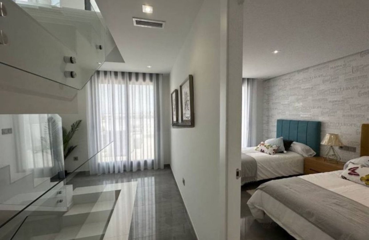 Resale - Town House -
Torrevieja - Costa Blanca