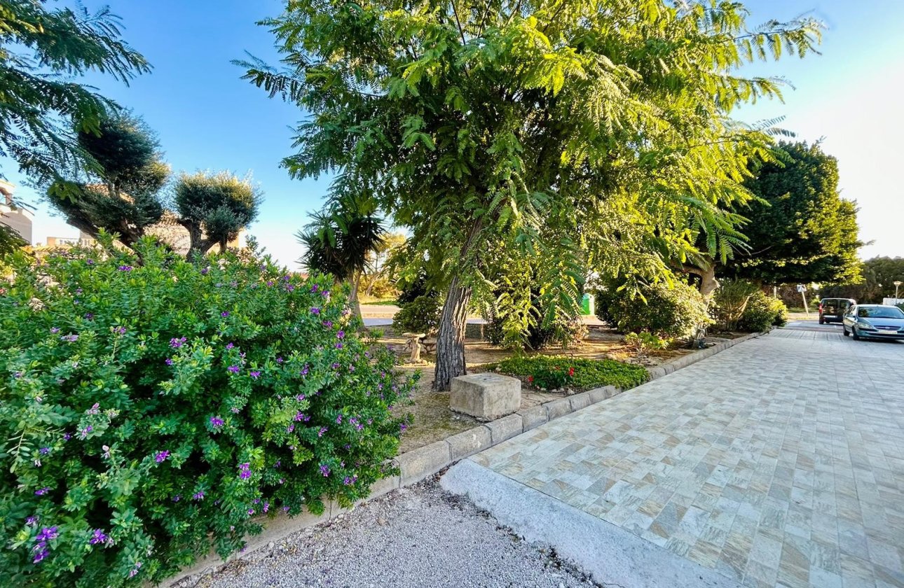 Resale - Town House -
Torrevieja - Costa Blanca