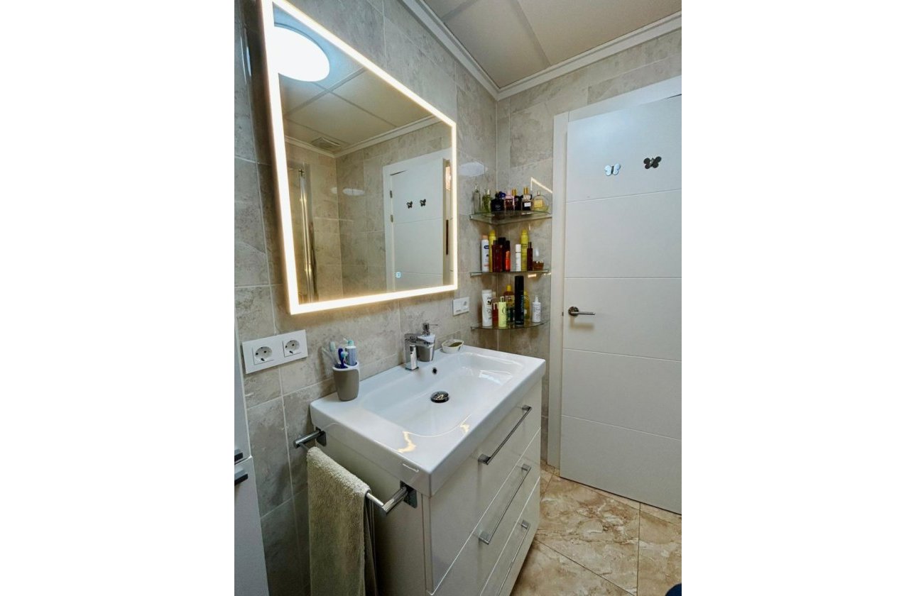 Resale - Town House -
Torrevieja - Costa Blanca