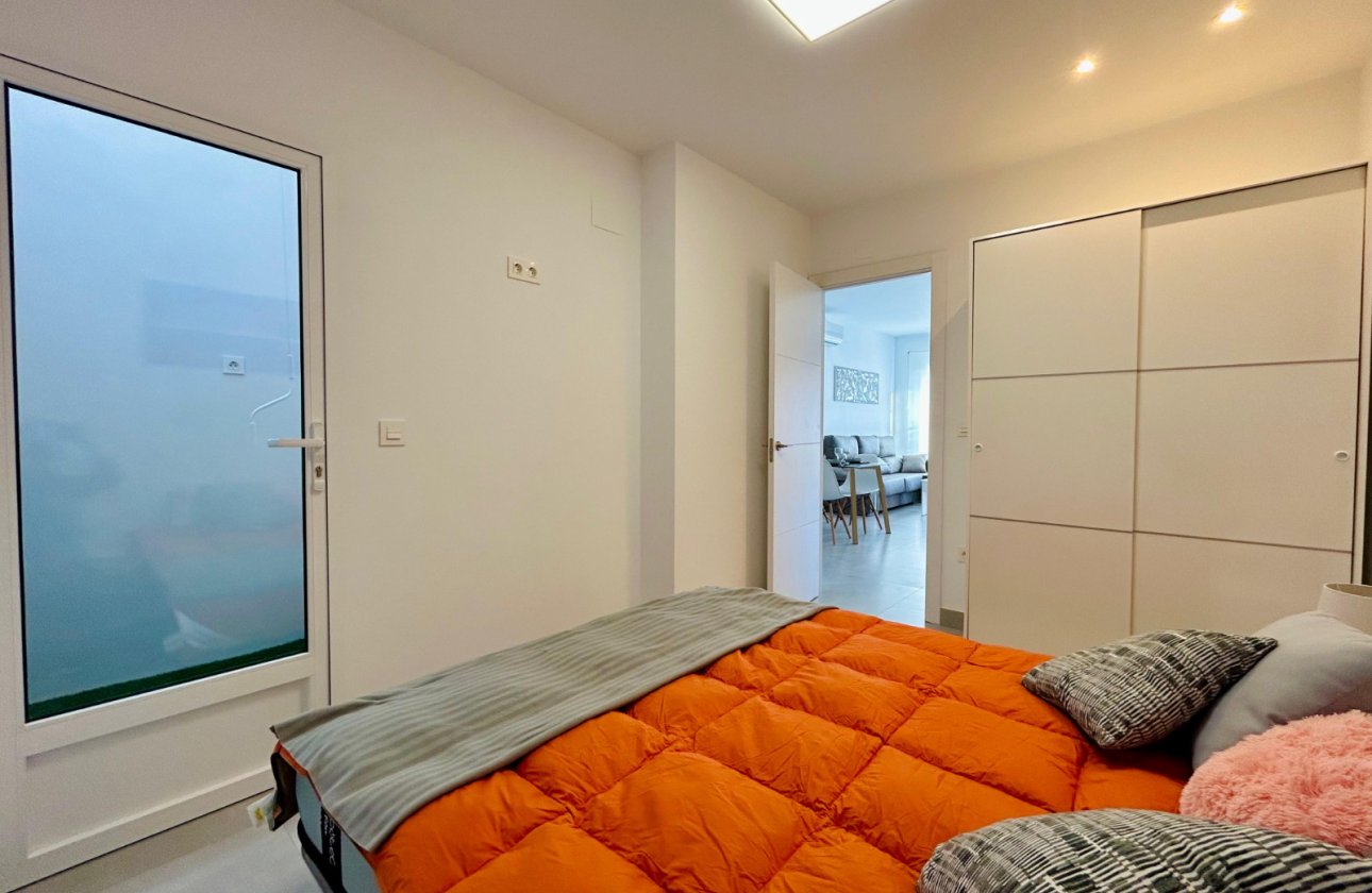 Resale - Town House -
Torrevieja - Costa Blanca