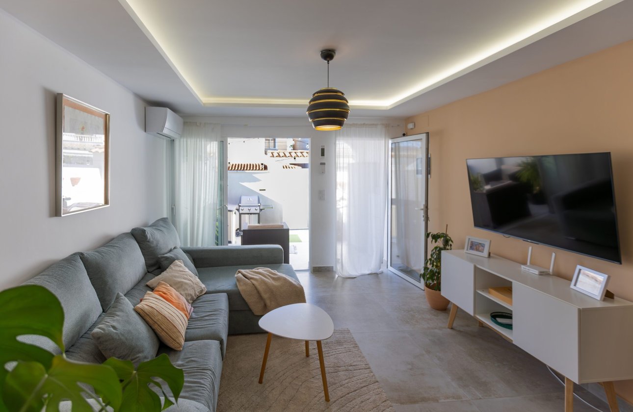 Resale - Town House -
Torrevieja - Costa Blanca